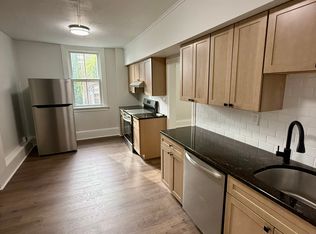 17 N Main St, Doylestown, PA 18901