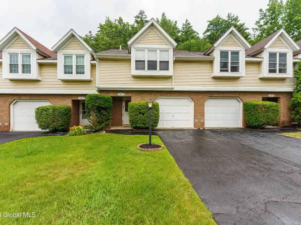 4052 Chaucer Place, Guilderland, NY 12159