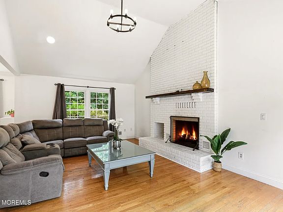 4th image of 1641 Cedar Stream Ct