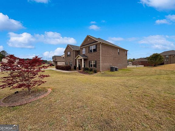 2nd image of 1549 Harlequin Way