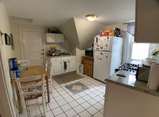 440 Broadway #3, Somerville, MA 02145