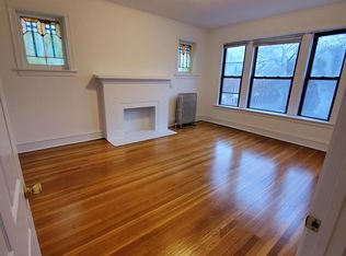 1600 W Berwyn Ave #3, Chicago, IL 60640