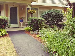 102 Morningside Cmns, Brattleboro, VT 05301