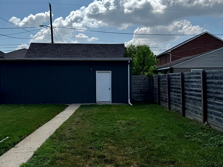 215 Brehl Ave — Photo 20
