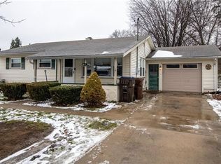 855 Clarksville Rd, Hermitage, PA 16148