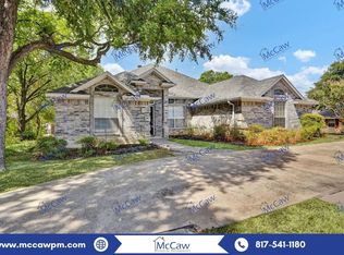 6113 Lantana Ln, Fort Worth, TX 76112