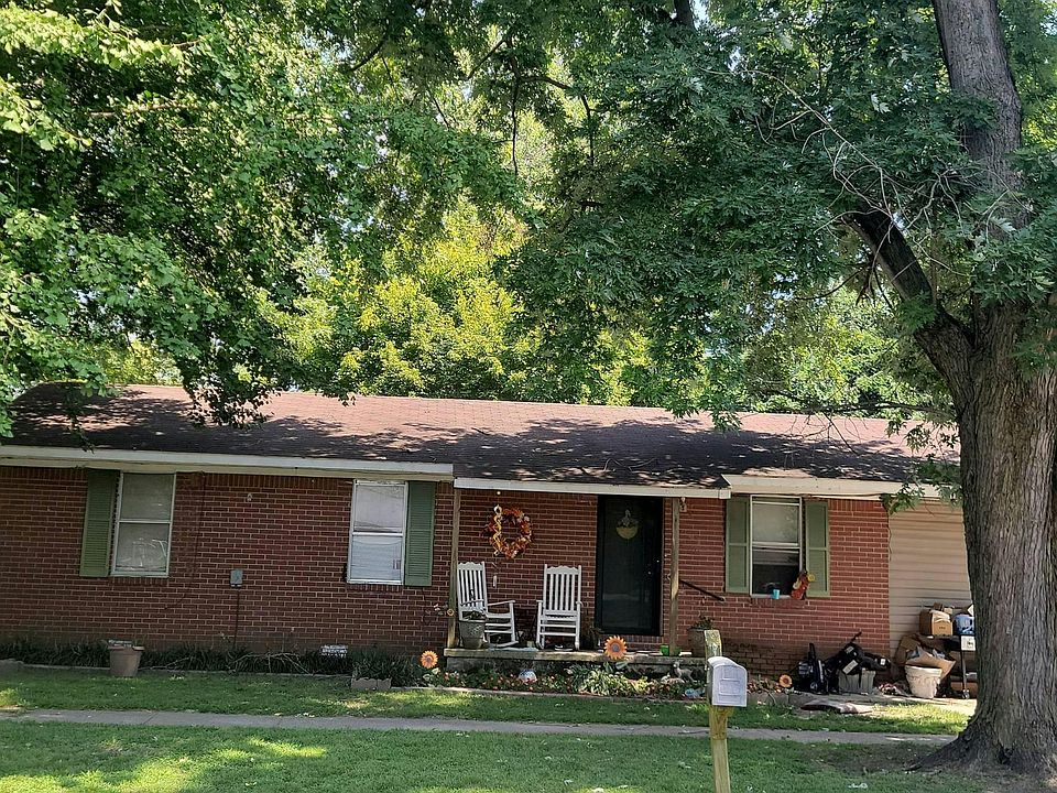 1st image of 701 Franklin Ave