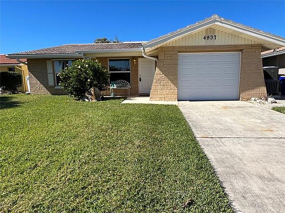 2nd image of 4937 Dory Dr