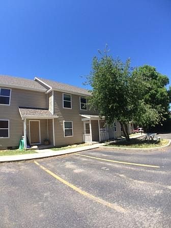 1st image of 414 W Babcock St APT 3