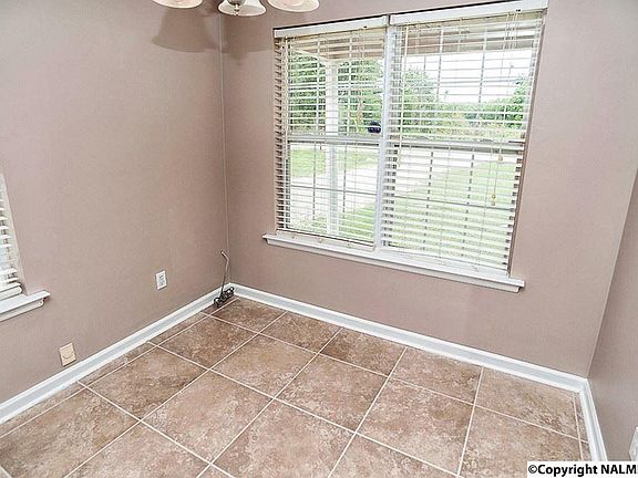 3rd image of 3131 Charity Ln