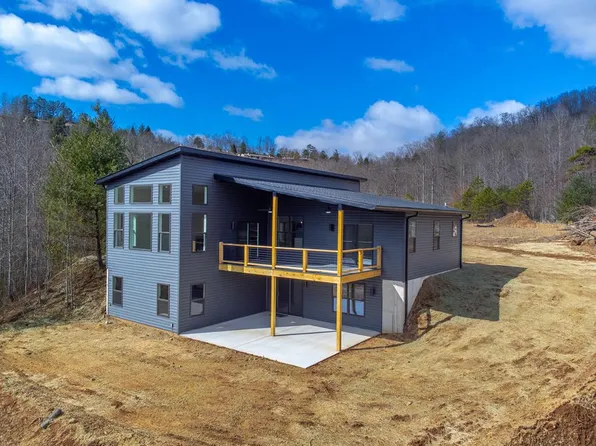 72 Mountain View Villas, Franklin, NC 28734