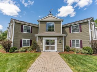 215 Longmeadow Rd UNIT 105, Taunton, MA 02780