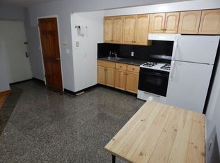 28-42 29th St #1R, Astoria, NY 11102