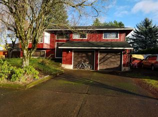 2726 SW Laura Ct, Troutdale, OR 97060