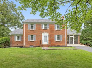 7928 Howardsville Rd, Scottsville, VA 24562