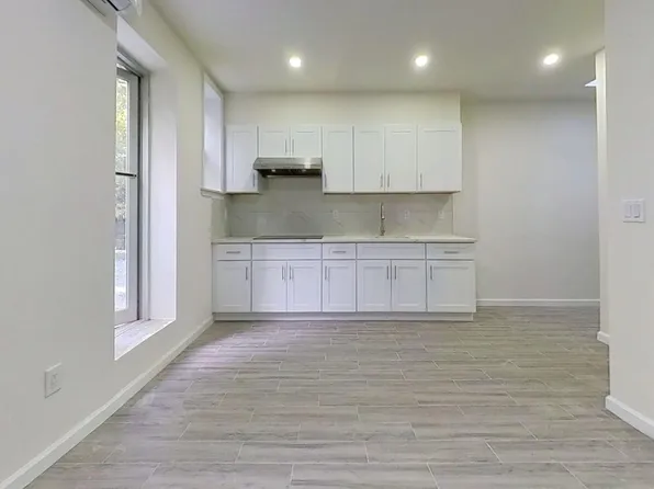 954 3rd Avenue image 1 of 13