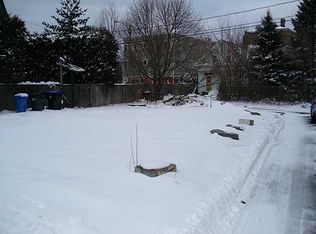 21 Powhattan St, Providence, RI 02909