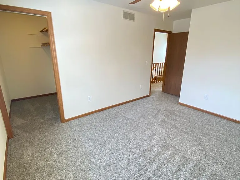 1785 Alexandra Ct — Photo 19