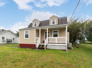 350 Mary Gray Ln, Staunton, VA 24401