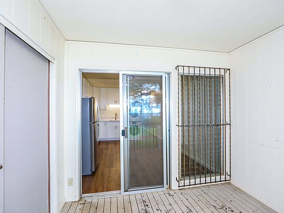 3rd image of 98-733 Kaonohi St APT B