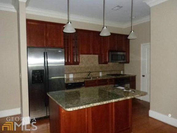 4th image of 11 Perimeter Ctr E APT 1211