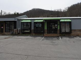 797 W Main St, Livingston, TN 38570