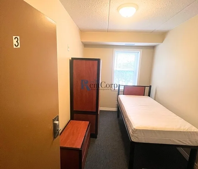 101 Lester St #3 — Photo 1