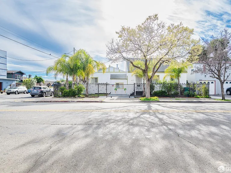 6029 Macarthur Blvd — Photo 34