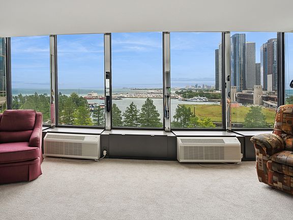 4th image of 505 N Lake Shore Dr APT 513