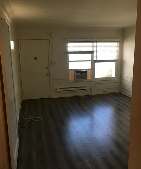135 N Sweetzer Ave #3 — Photo 8