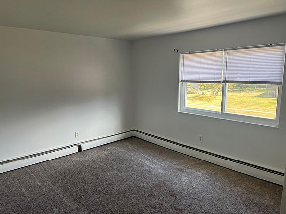5th image of 2075 Triumph Dr APT 1