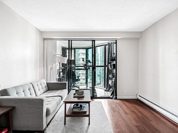 5th image of 789 Drake St #1503