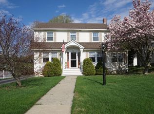 71 Revere Pkwy, Pittsfield, MA 01201