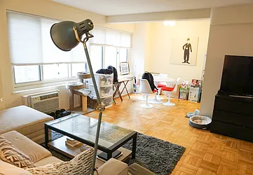 Rented by Urban Real Estate Inc
