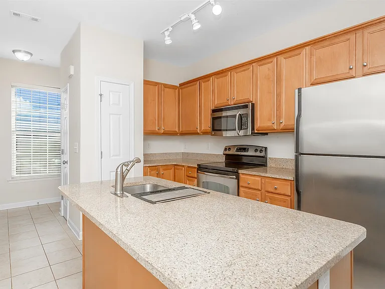 2954 Yancey Way #B — Photo 7