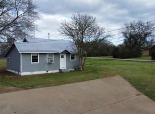 705 S Main St, Linden, TX 75563