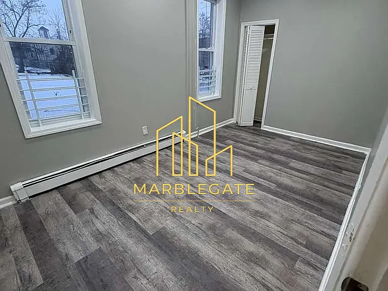 367 Morris Ave #22 — Photo 11