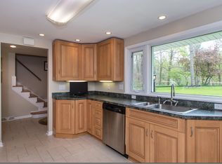 2987 Lander Rd, Pepper Pike, OH 44124