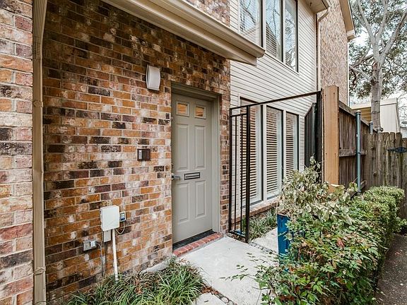 3rd image of 3631 Asbury St