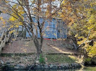 1077 Ginger Rd, Lake Ozark, MO 65049