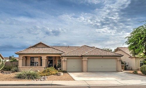 3rd image of 7727 W Alexandria Way