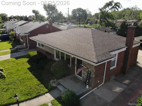 30524 Rush St, Garden City, MI 48135