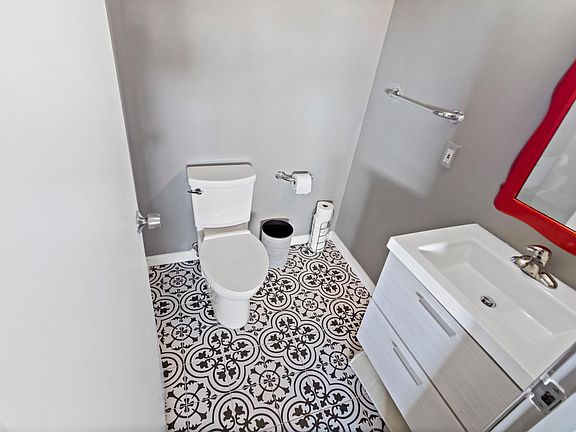 2nd image of 6533 E Jefferson Ave APT 305J