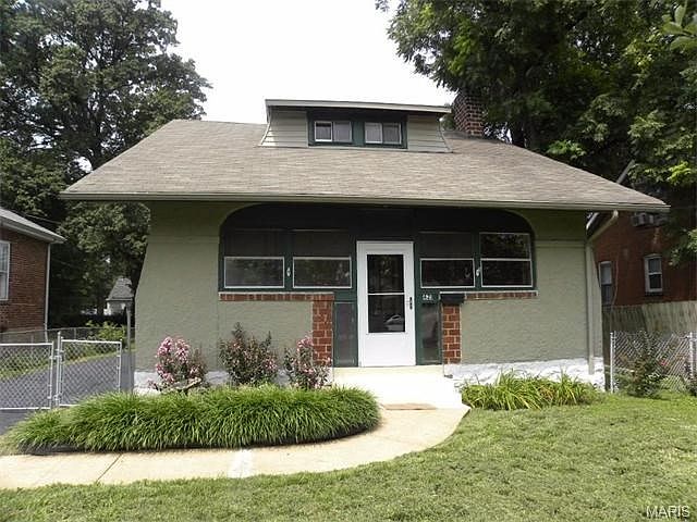 1st image of 421 S Clay Ave