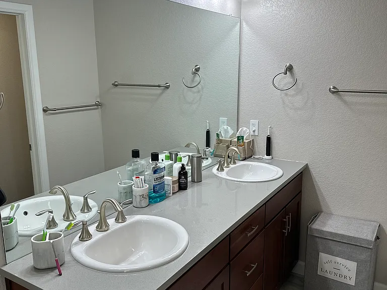 15529 W Washburn Ave — Photo 8