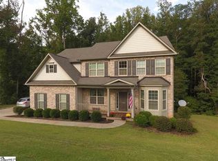 138 Scotts Bluff Dr, Simpsonville, SC 29681