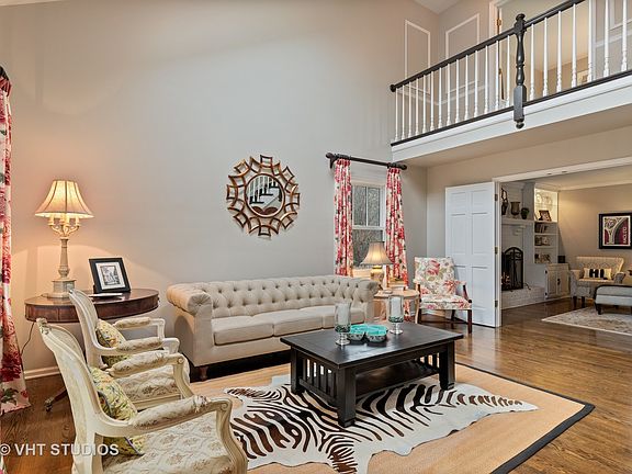 2nd image of 1644 Churchill Ct