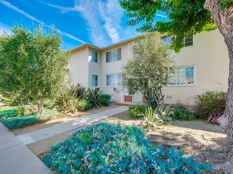 4078 Muirfield Rd & 4319 Santo Tomas Dr — Photo 1