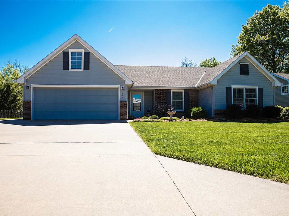 1st image of 718 Fairman Dr