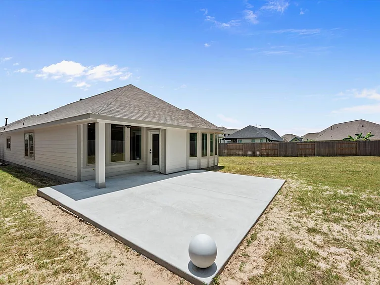 2901 Yaupon Grove Ln — Photo 31